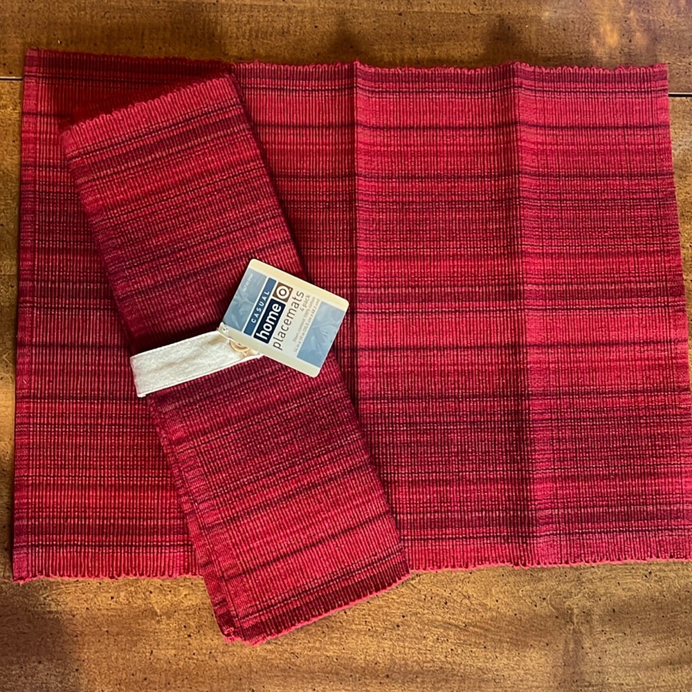 Target brand casual home placemats four pack never used